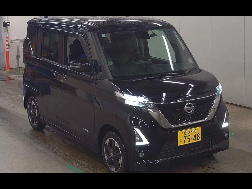 NISSAN ROOX 4WD HIGHWAY STAR X