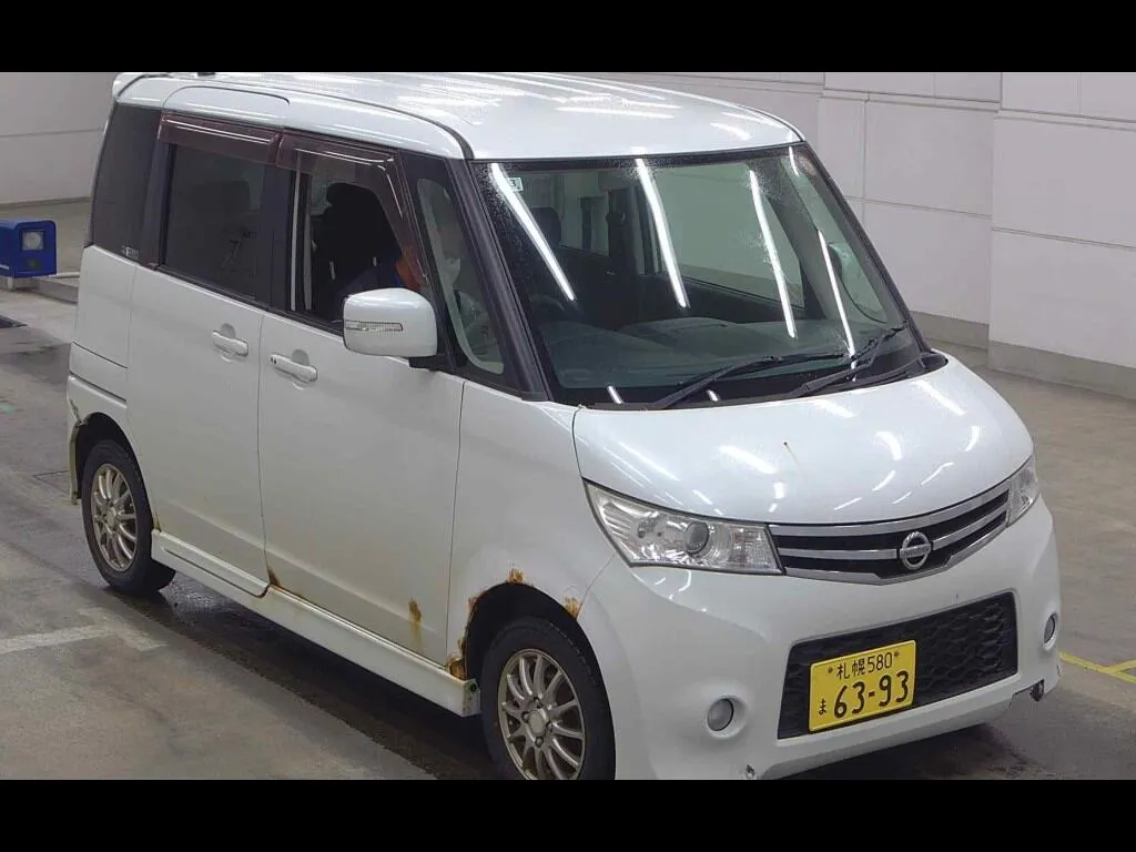 NISSAN ROOX 4WD HIGHWAY STAR