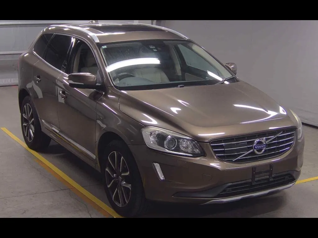 VOLVO XC60 4WD