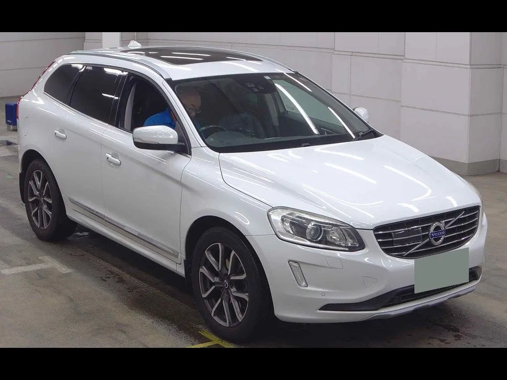 VOLVO XC60 4WD