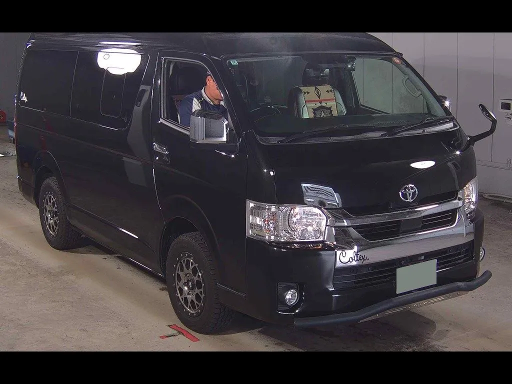 TOYOTA HIACE WAGON 4D 4WD GL