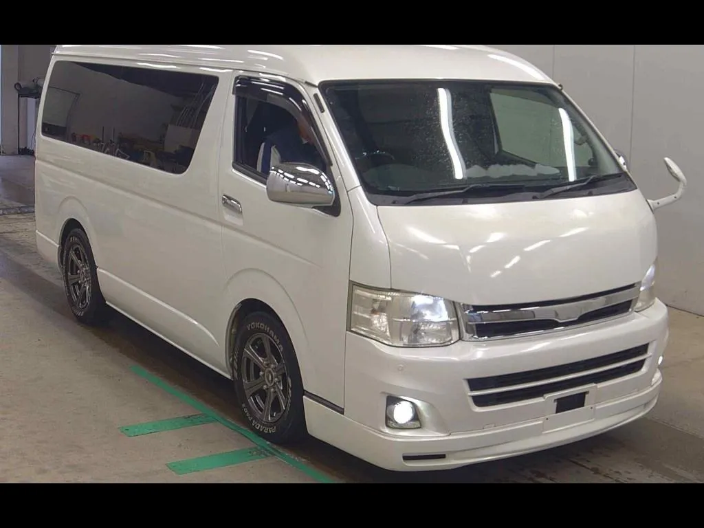 TOYOTA HIACE WAGON 4D GL