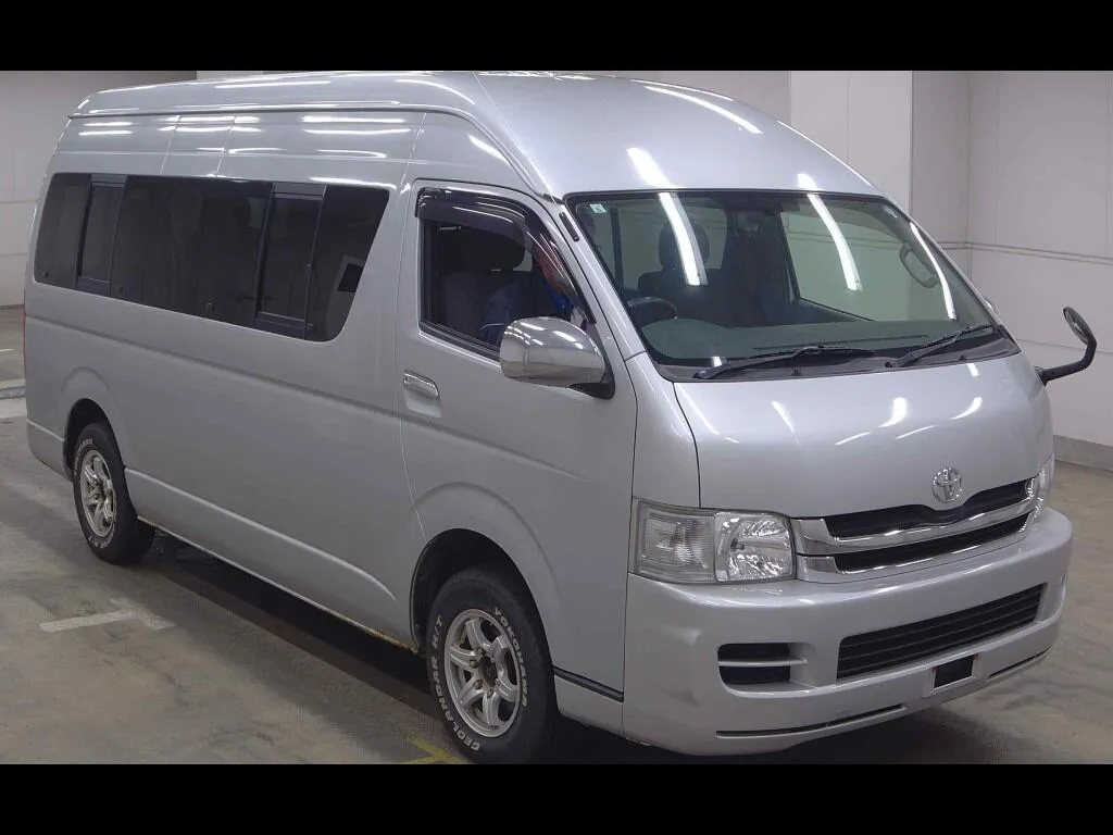 TOYOTA HIACE WAGON 4D 4WD GRAND CABIN