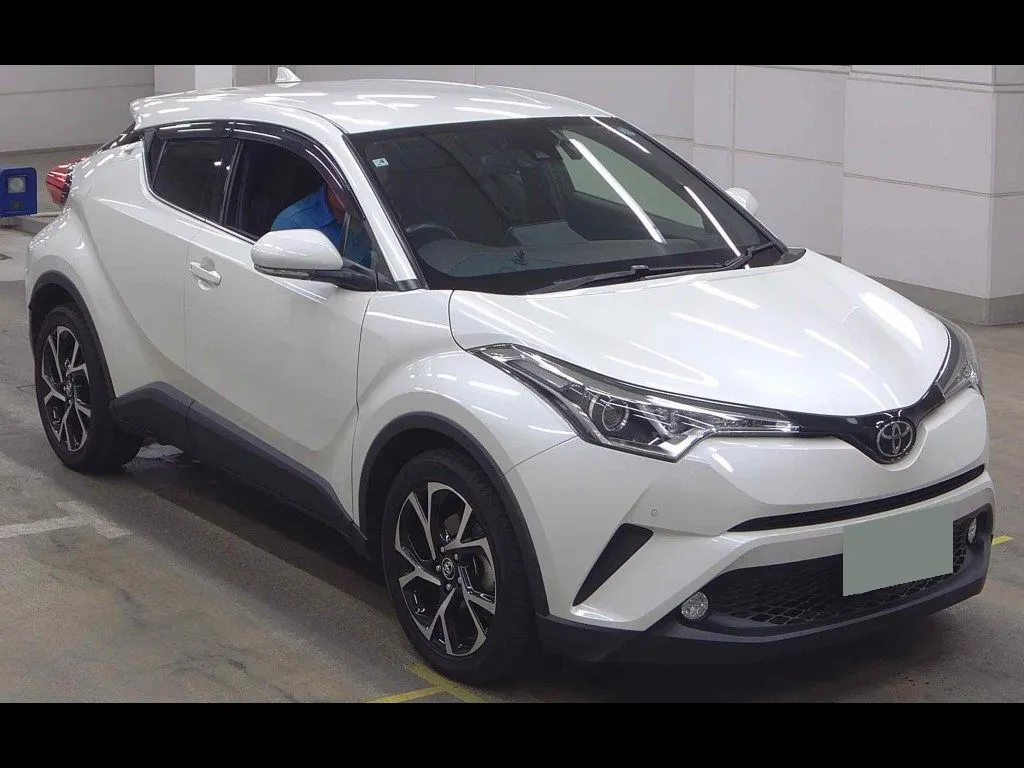 TOYOTA C-HR 4WD G-T