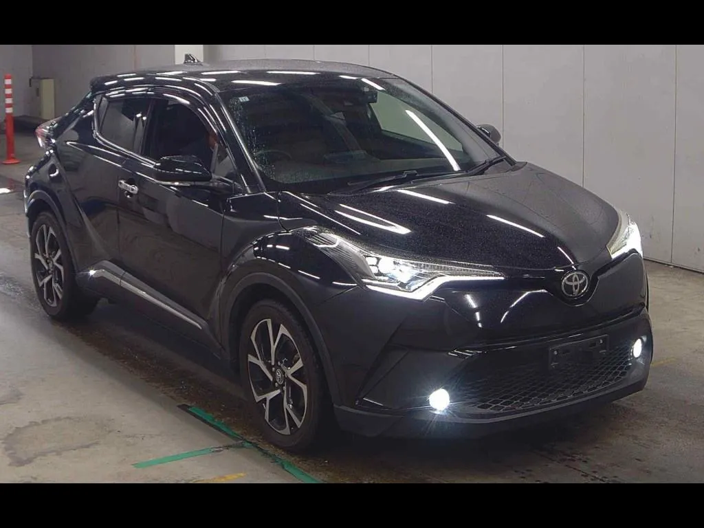 TOYOTA C-HR 4WD G-T