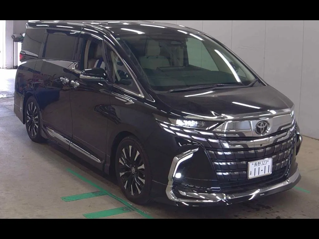 TOYOTA ALPHARD HYBRID 4WD EXECUTIVE LOUNGE