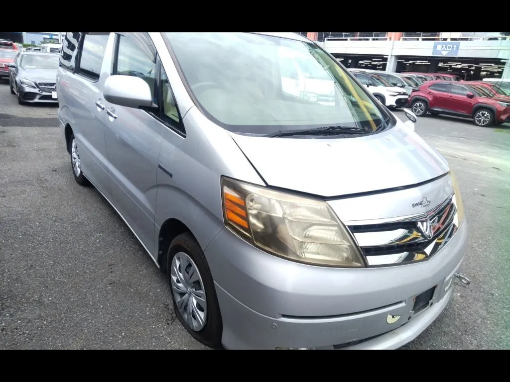 TOYOTA ALPHARD HYBRID 4WD