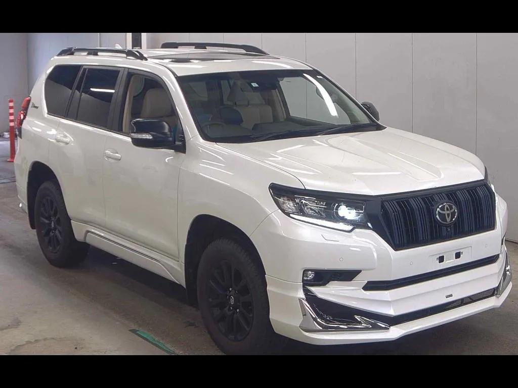 TOYOTA LAND CRUISER PRADO 5D 4WD TX L PACKAGE･MATT BLACK EDITION