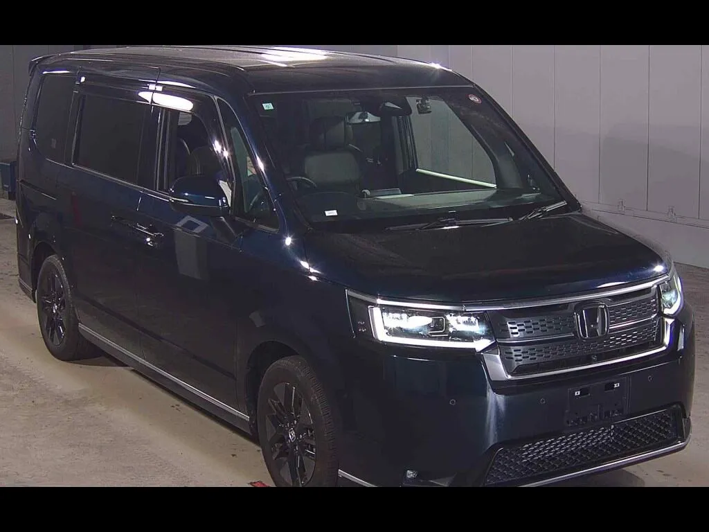 HONDA STEPWAGON SPADA 4WD SPADA PREMIUM LINE