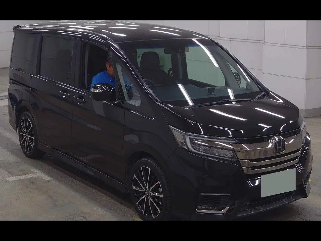 HONDA STEPWAGON SPADA 4WD SPADA･COOL SPIRIT HONDA SENSING
