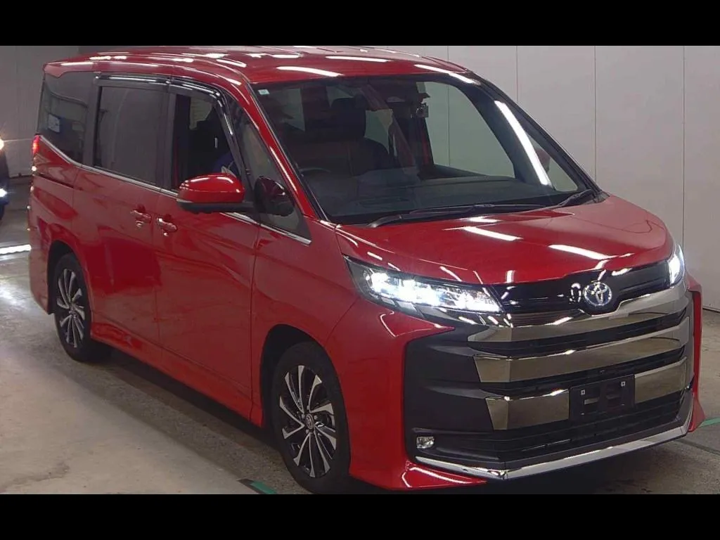 TOYOTA NOAH HYBRID S-Z