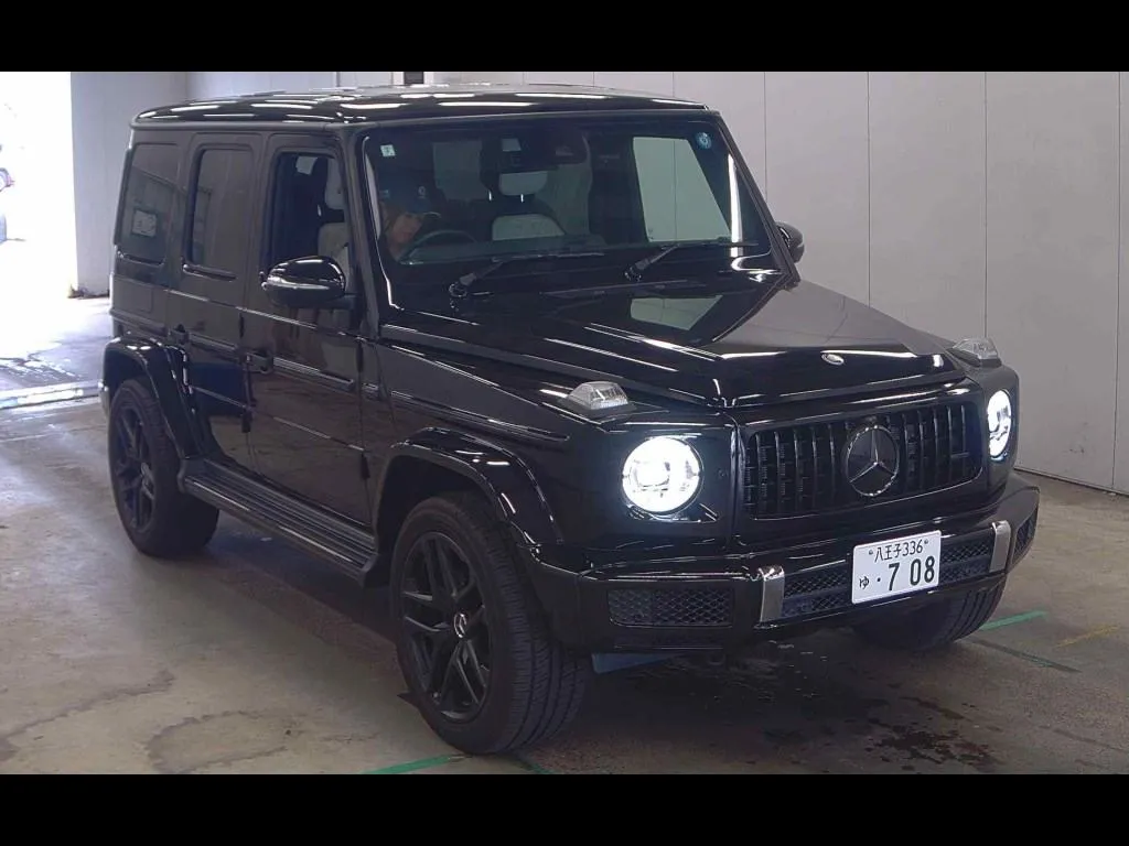 MERCEDES BENZ G-CLASS 5D 4WD G400D AMG LINE