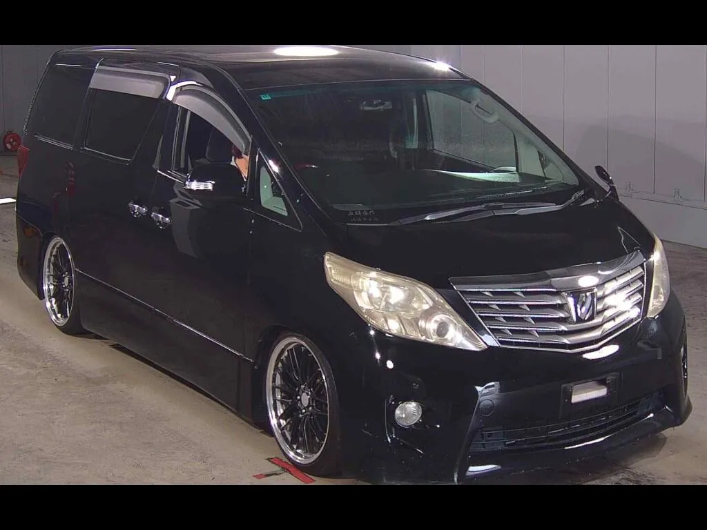 TOYOTA ALPHARD 240S