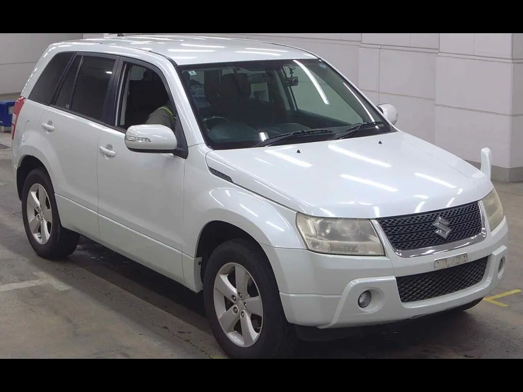 SUZUKI ESCUDO 5D 4WD 2.4XG
