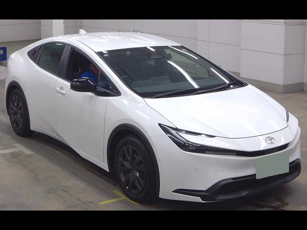 TOYOTA PRIUS 5D 4WD X