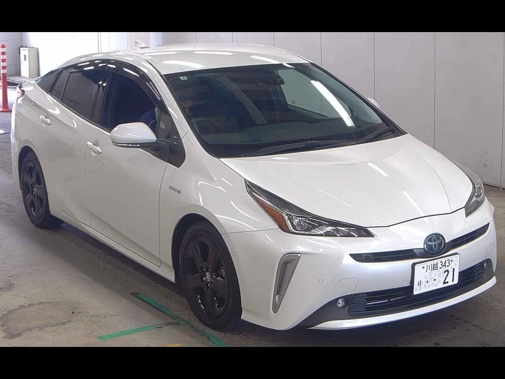 TOYOTA PRIUS 5D A PREMIUM TOURING SELECTION