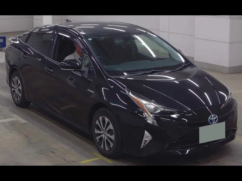 TOYOTA PRIUS 5D 4WD S