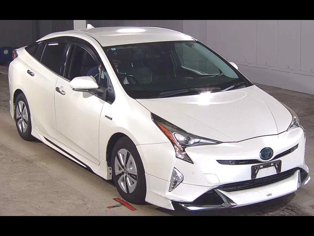 TOYOTA PRIUS 5D A PREMIUM