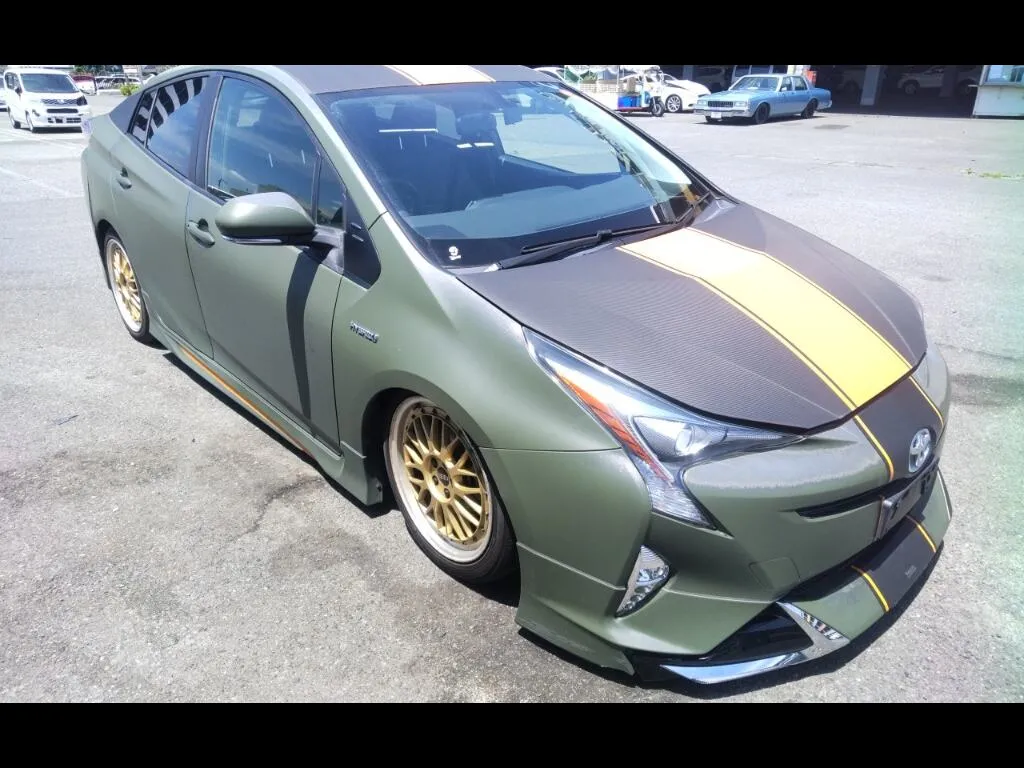 TOYOTA PRIUS 5D S TOURING SELECTION