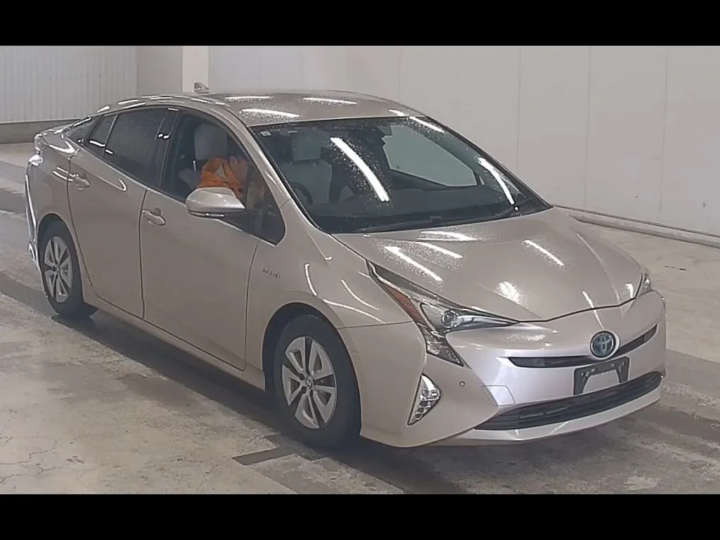 TOYOTA PRIUS 5D A PREMIUM