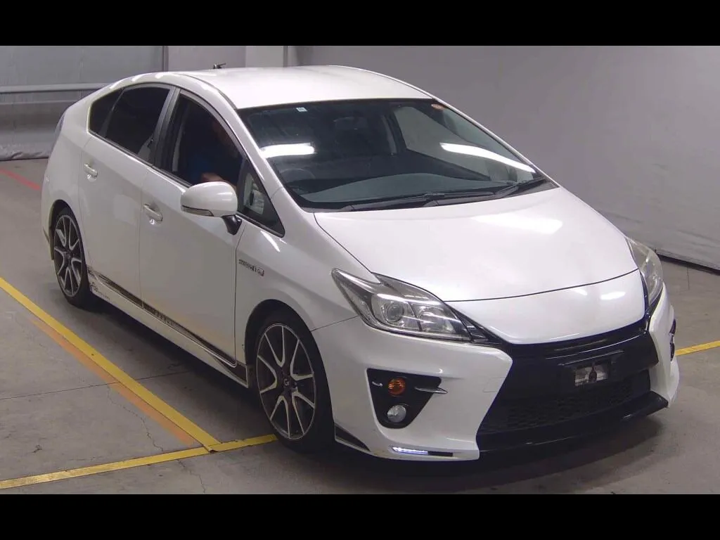 TOYOTA PRIUS 5D S TOURING SELECTION･GS