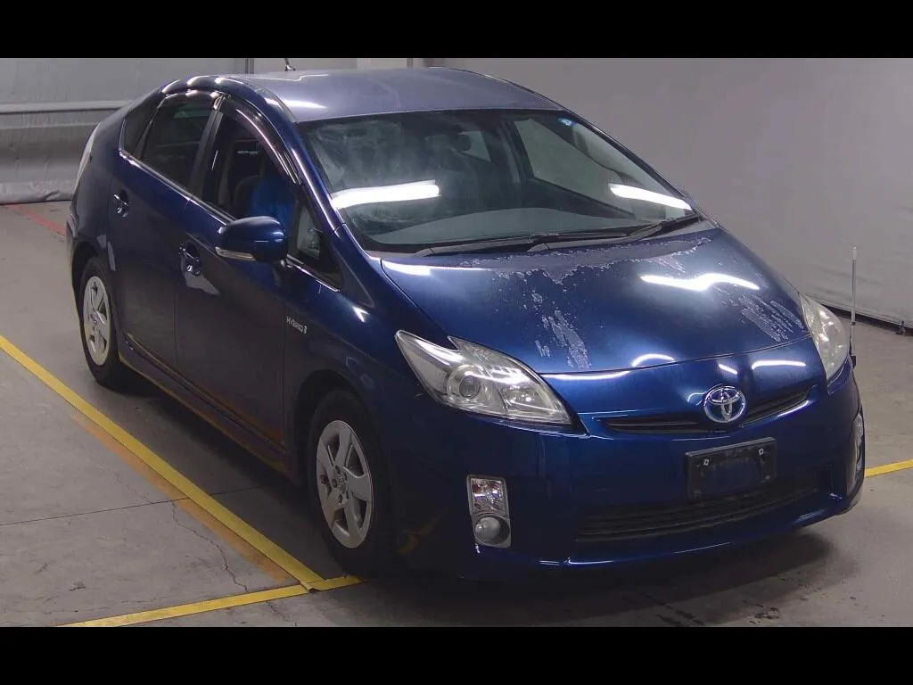 TOYOTA PRIUS 5D S