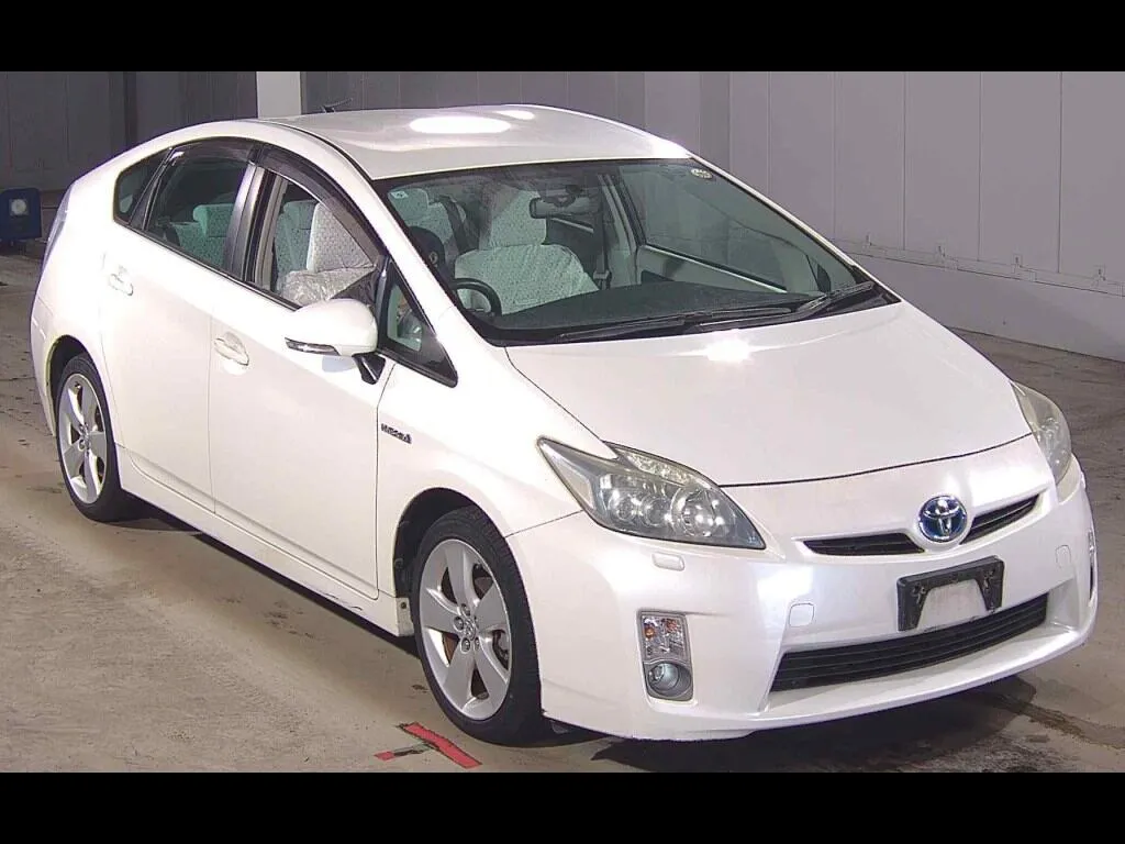 TOYOTA PRIUS 5D S TOURING SELECTION