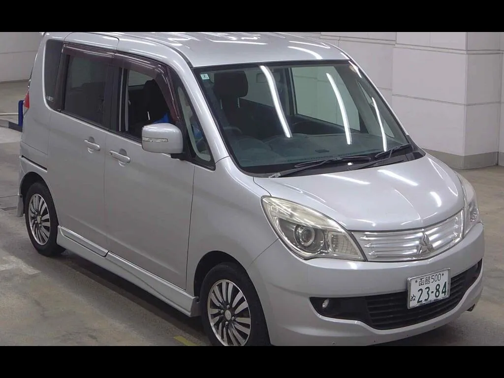 MITSUBISHI DELICA D:2 4WD S
