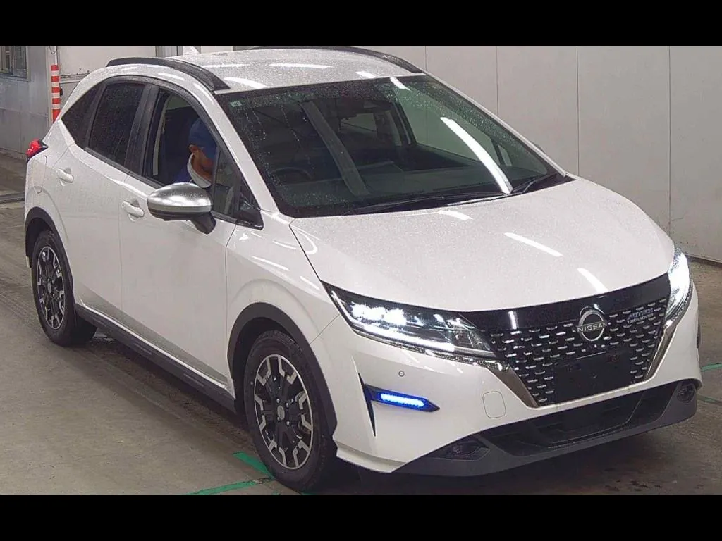 NISSAN NOTE 4WD AUTECH CROSSOVER FOUR