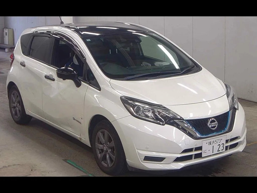 NISSAN NOTE E-POWER X BLACK ARROW