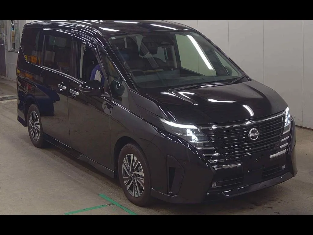 NISSAN SERENA 5D E-POWER HIGHWAY STAR V