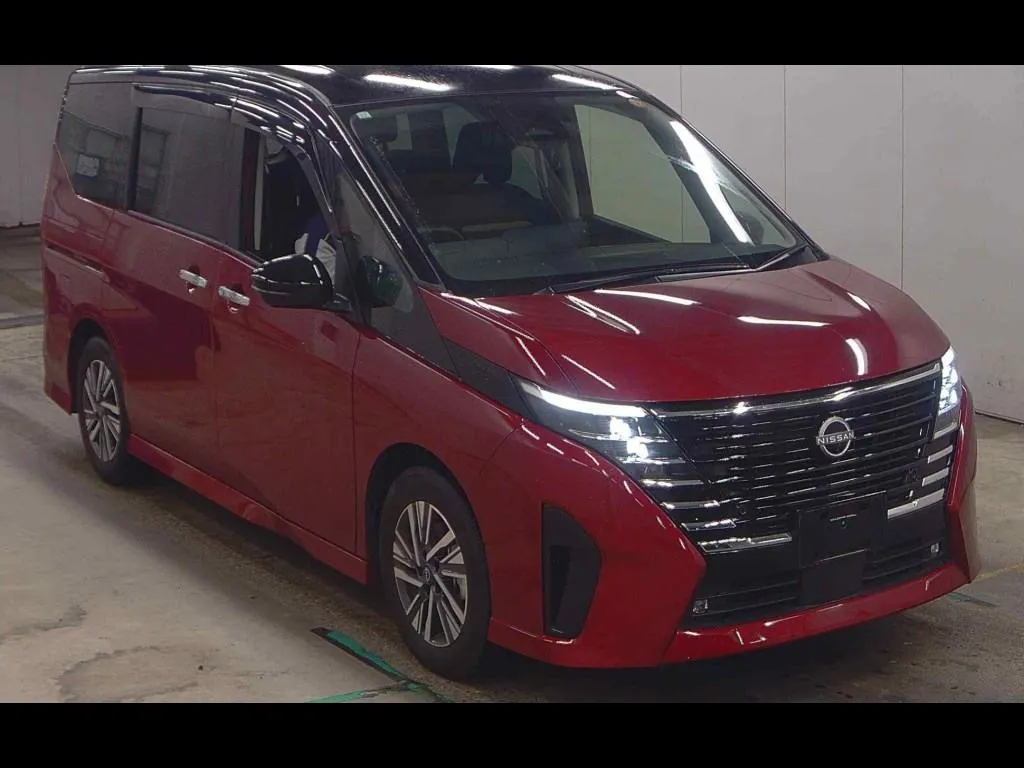 NISSAN SERENA 5D E-POWER HIGHWAY STAR V