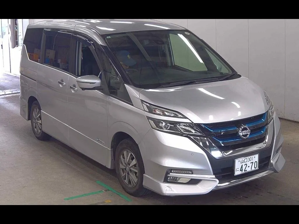 NISSAN SERENA 5D E-POWER HIGHWAY STAR V