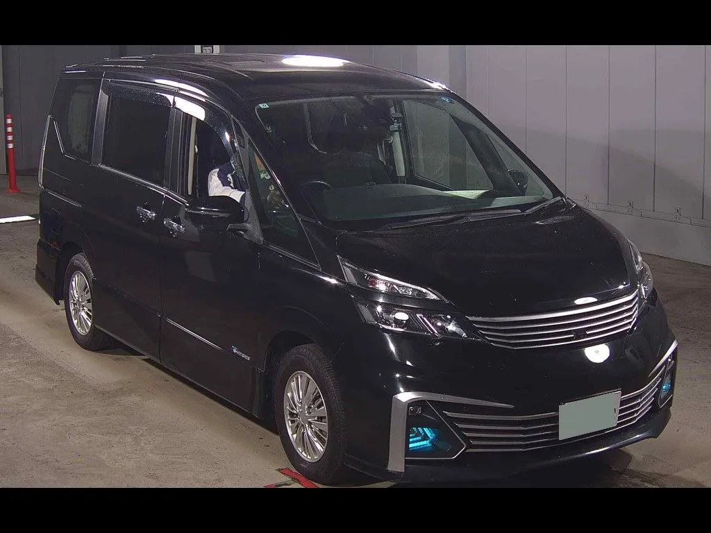NISSAN SERENA 5D 4WD RIDER
