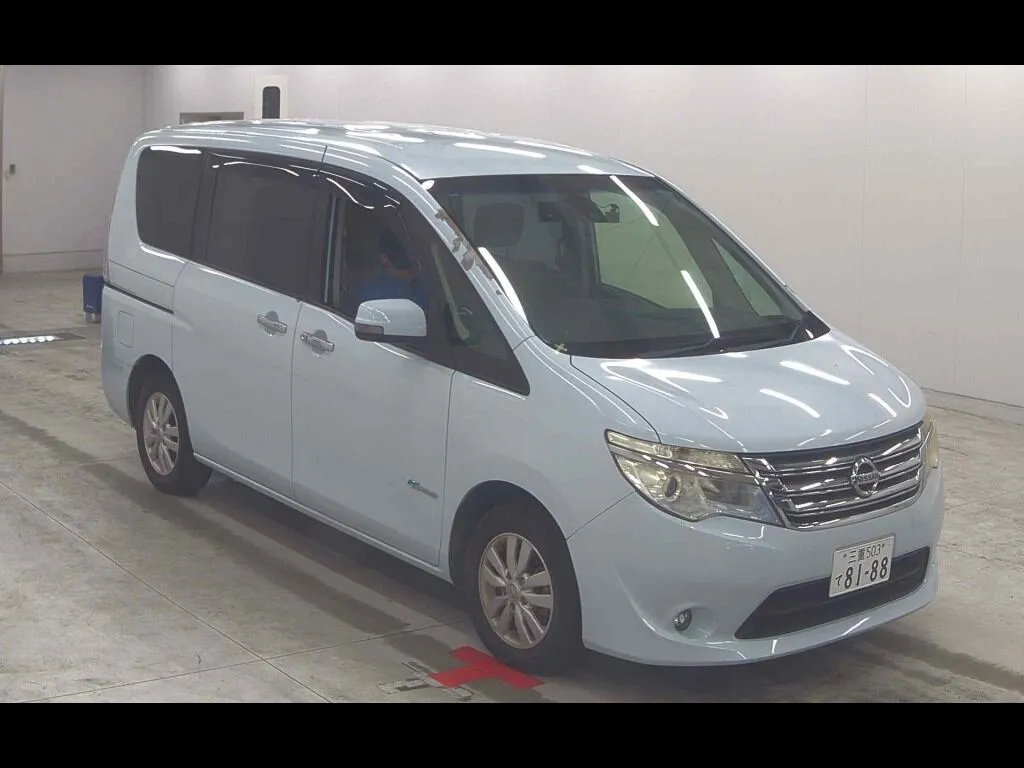 NISSAN SERENA 5D 20G S-HYBRID