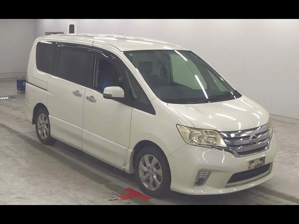 NISSAN SERENA 5D HIGHWAY STAR V SELECTION