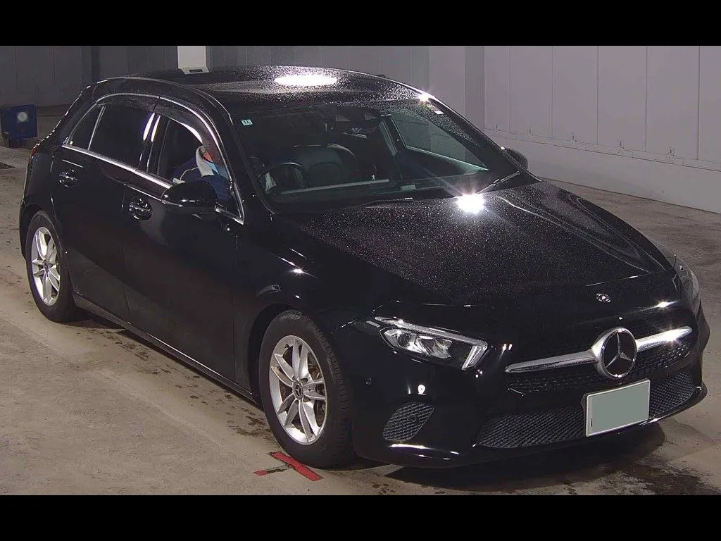 MERCEDES BENZ A-CLASS A200D