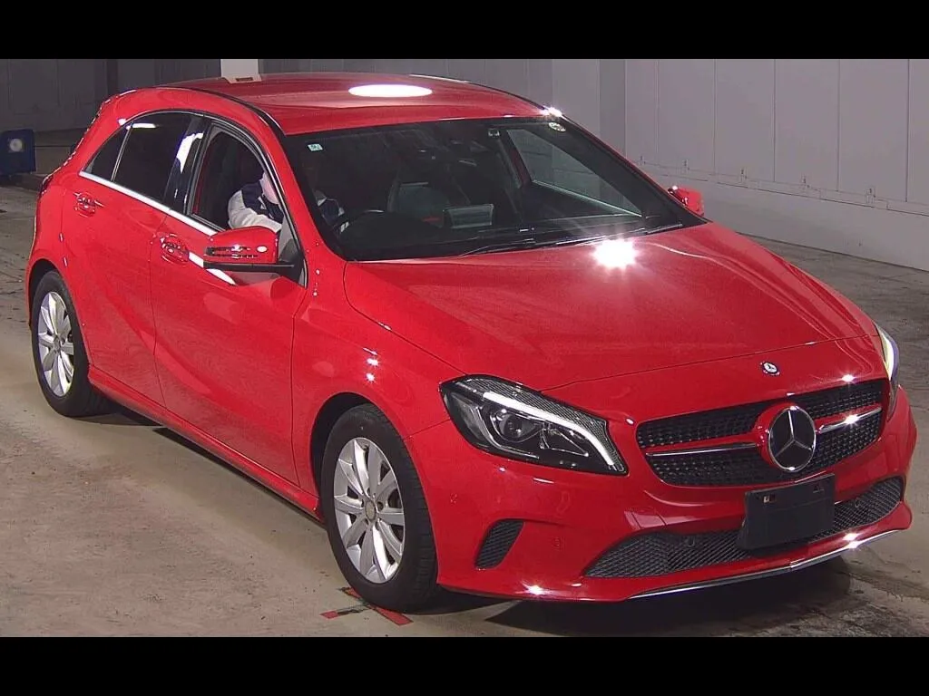 MERCEDES BENZ A-CLASS A180