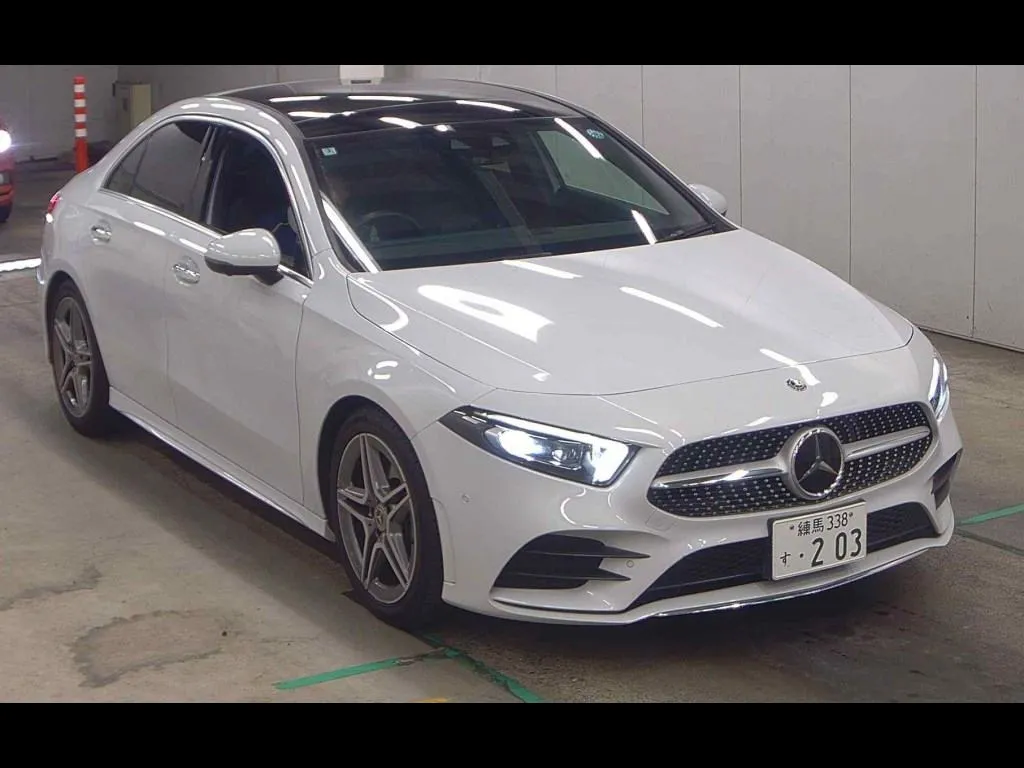 MERCEDES BENZ A-CLASS SEDAN 4WD A250 4MATIC SEDAN AMG LINE