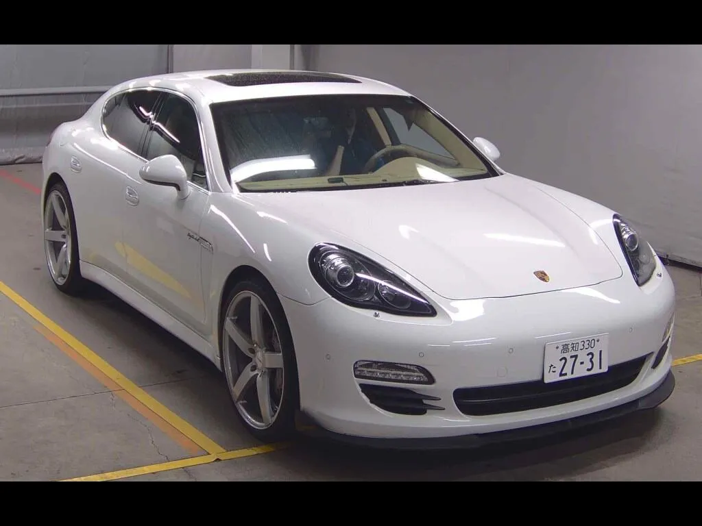 PORSCHE PANAMERA 5D S HYBRID