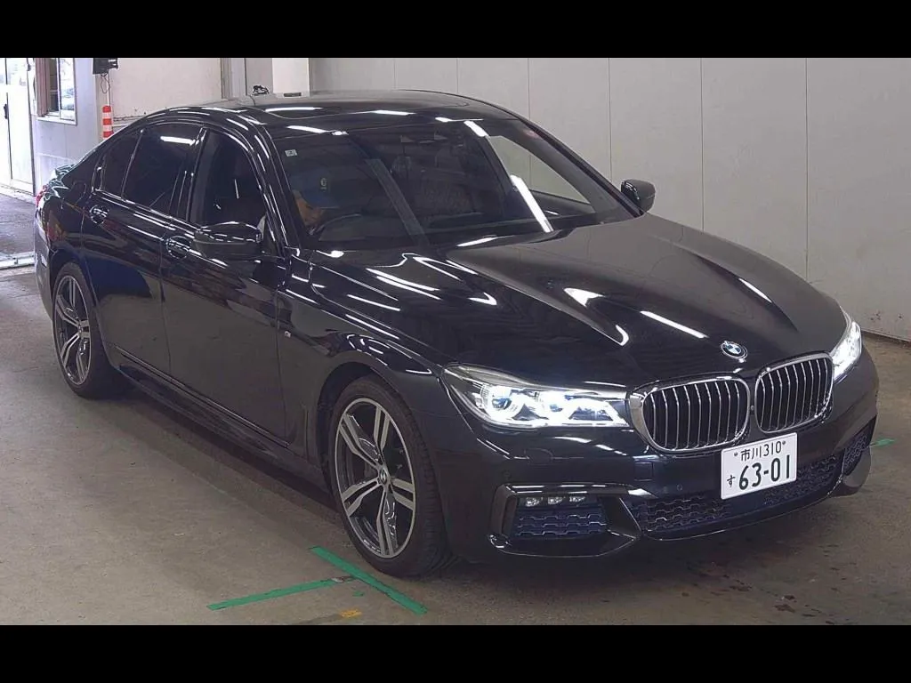 BMW 7 SERIES 740I M-SPORT