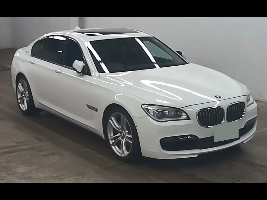 BMW 7 SERIES ACTIVE HYBRID 7 M-SPORT PACKAGE
