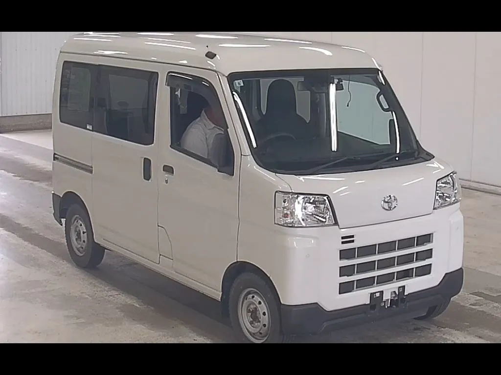 TOYOTA PIXIS VAN 4WD DELUXE