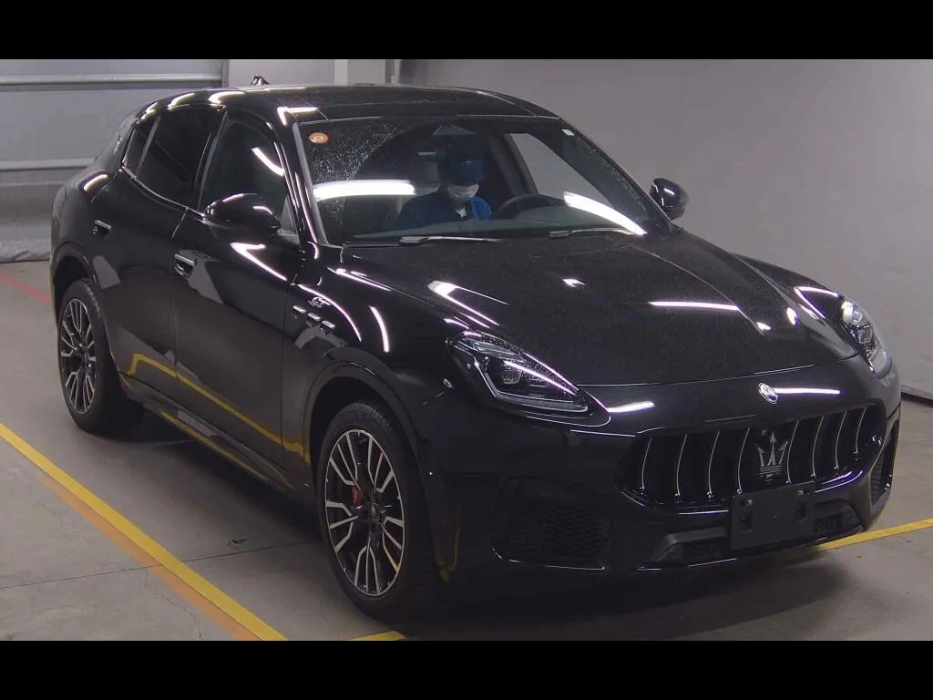 MASERATI GRECALE 4WD GT