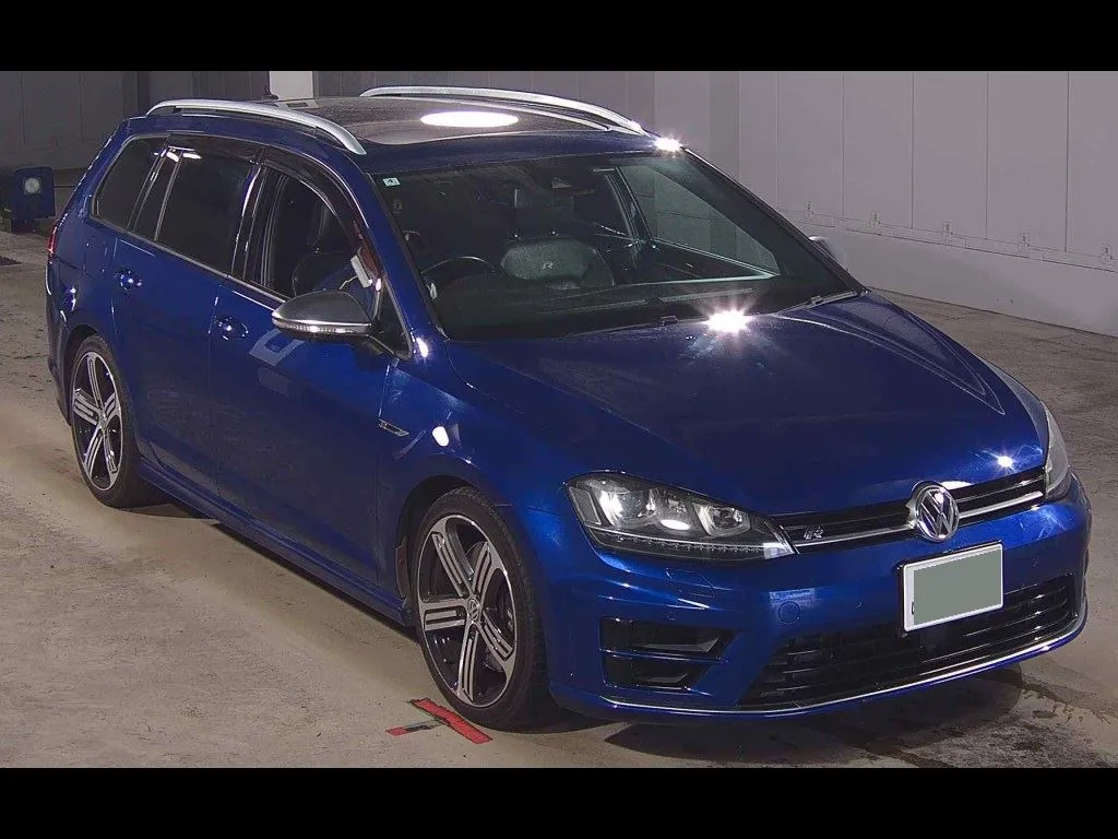 VOLKSWAGEN GOLF R VARIANT 4WD BASE GRADE