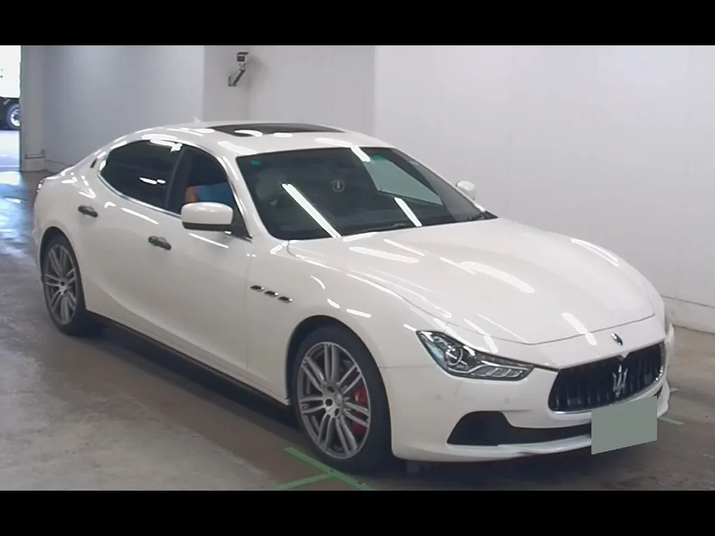 MASERATI GHIBLI 4D S