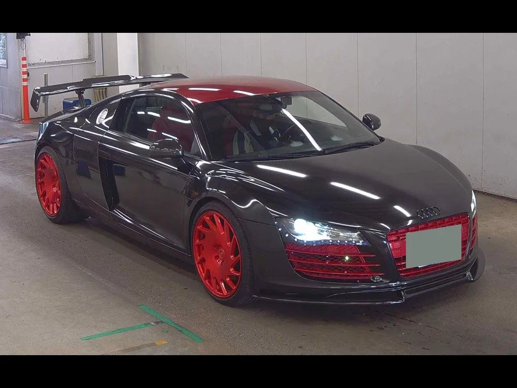AUDI R8 4WD 4.2FSI QUATTRO