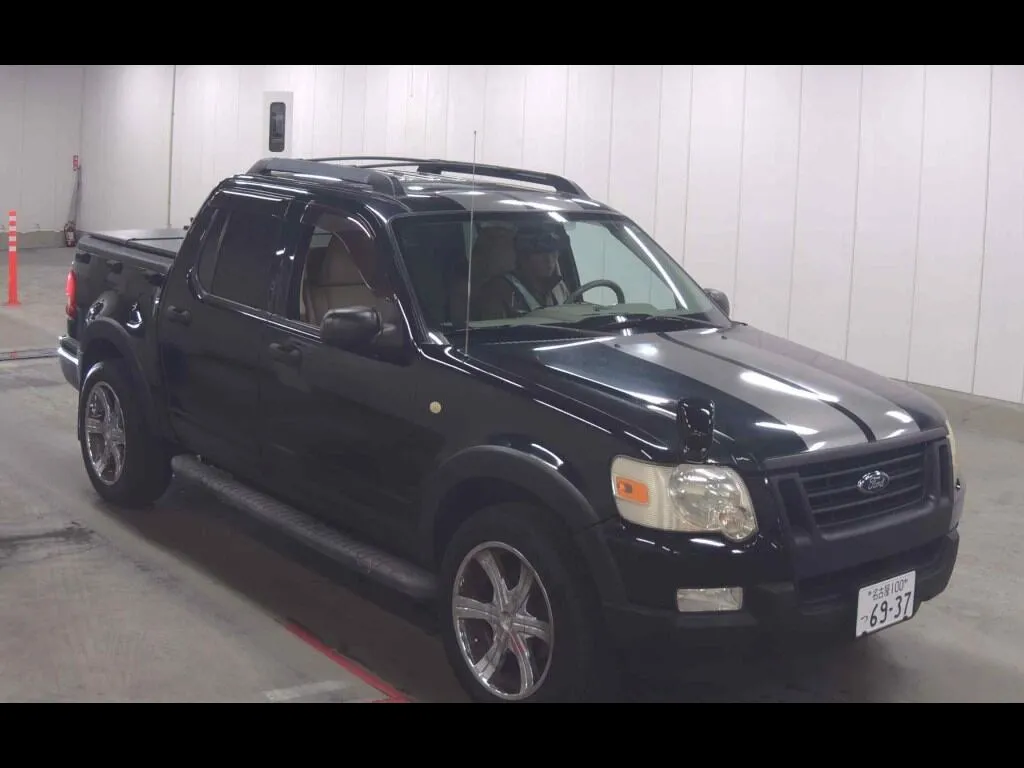 FORD EXPLORER SPORT TRAC 4WD XLT
