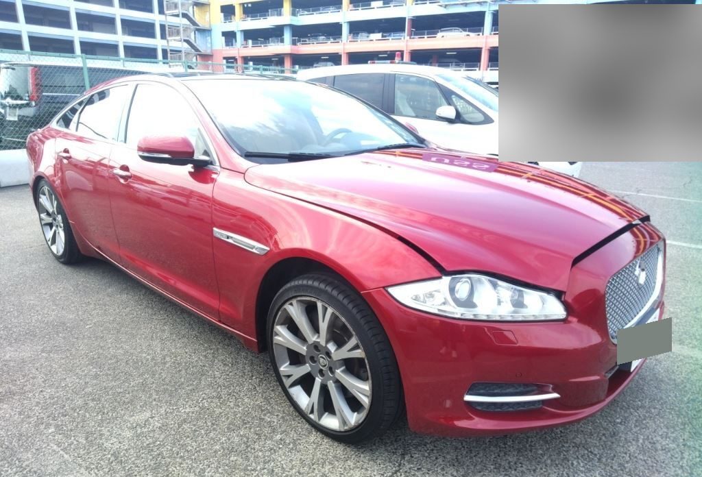 2012 JAGUAR XJ PORTFOLIO