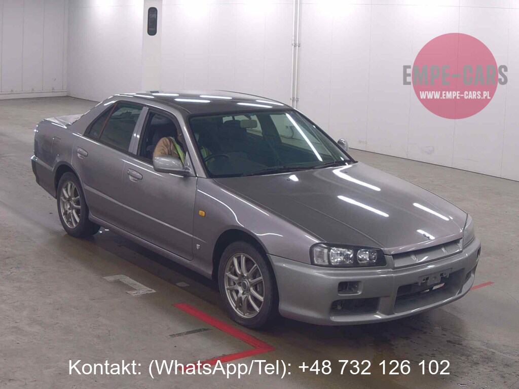 2000 NISSAN SKYLINE
